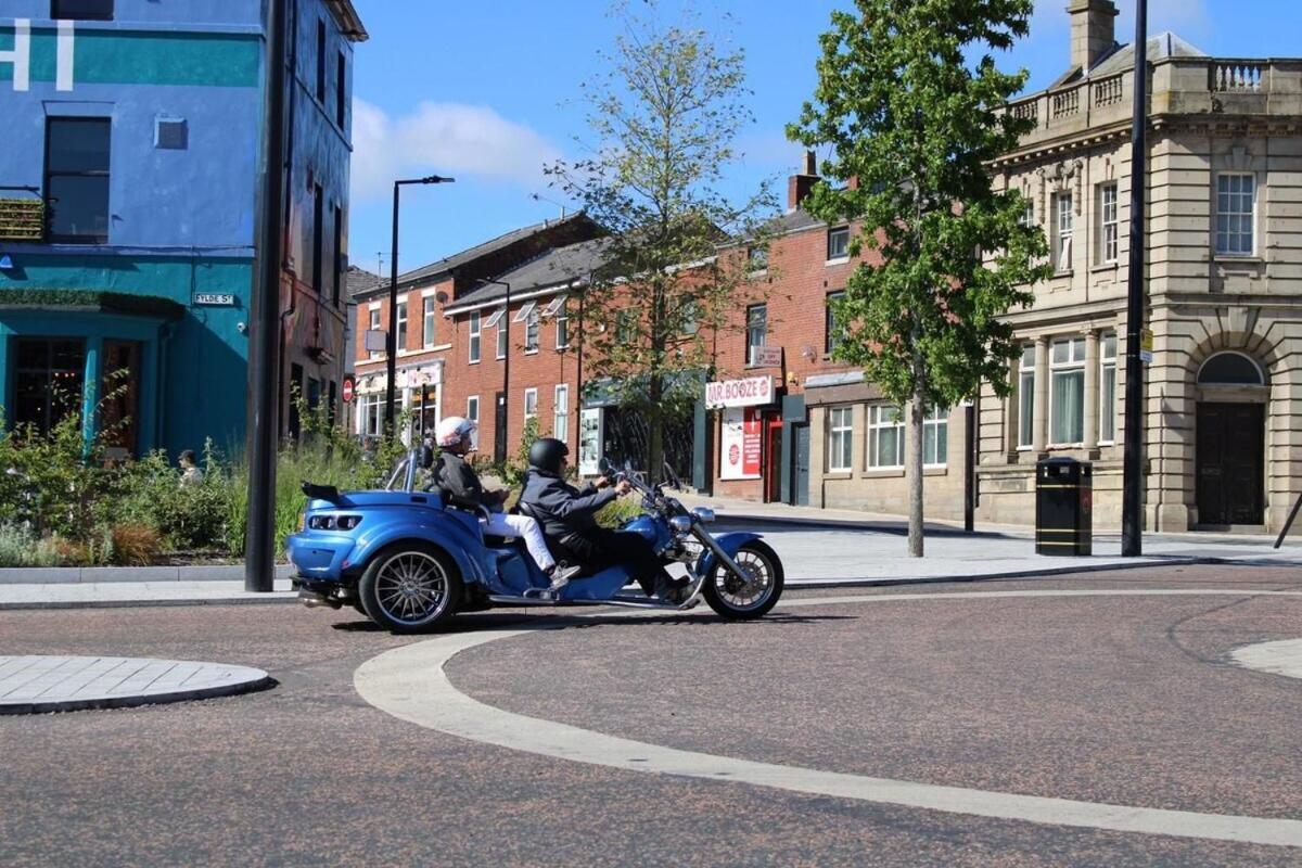 Two Bedroom Apartment, Free Parking, Close To Uclan And Free Wifi Preston  Extérieur photo