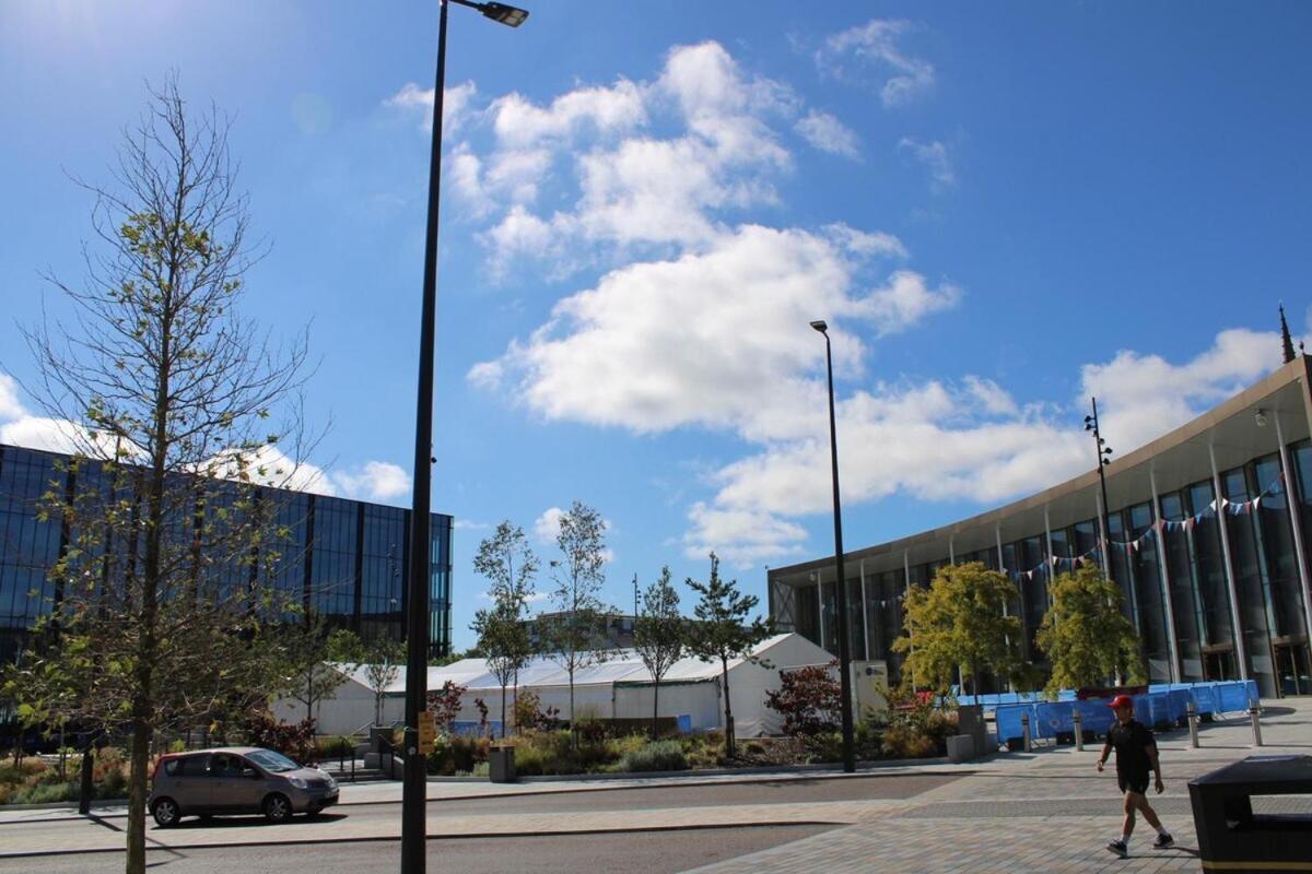 Two Bedroom Apartment, Free Parking, Close To Uclan And Free Wifi Preston  Extérieur photo