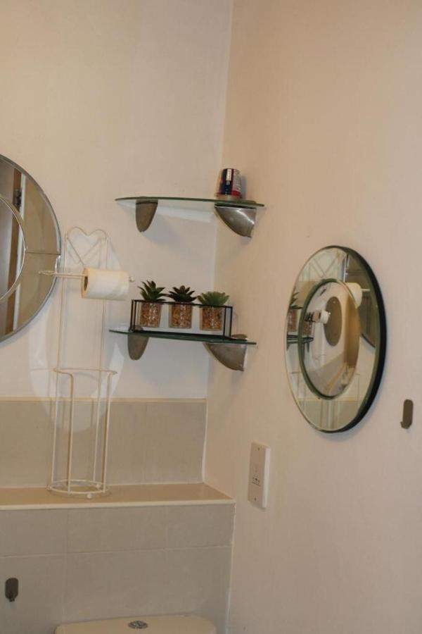 Two Bedroom Apartment, Free Parking, Close To Uclan And Free Wifi Preston  Extérieur photo